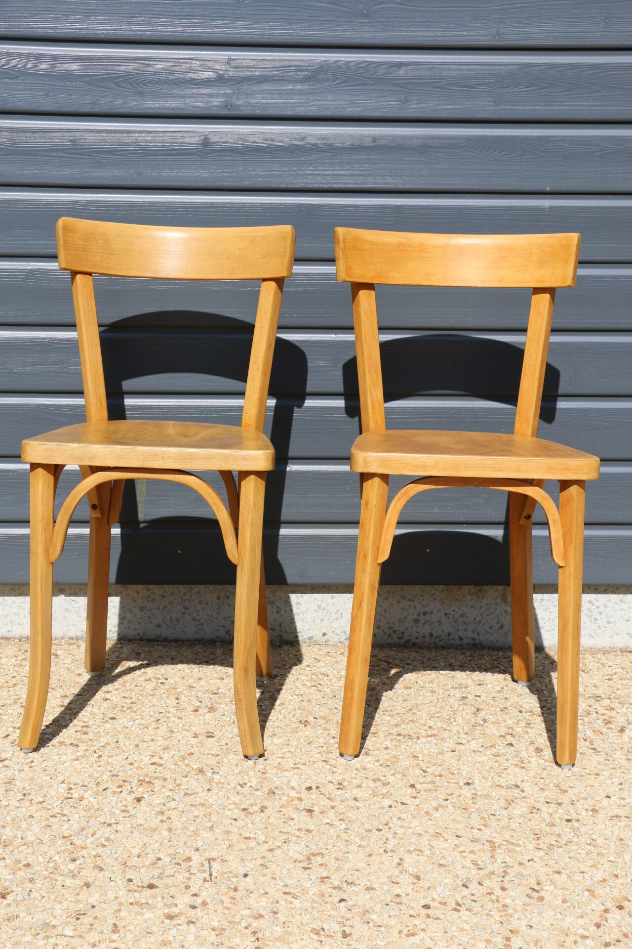 2 chaises Baumann N°18 hêtre clair